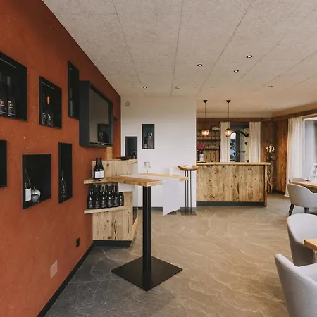 Weinberghof * Appiano Sulla Strada Del Vino